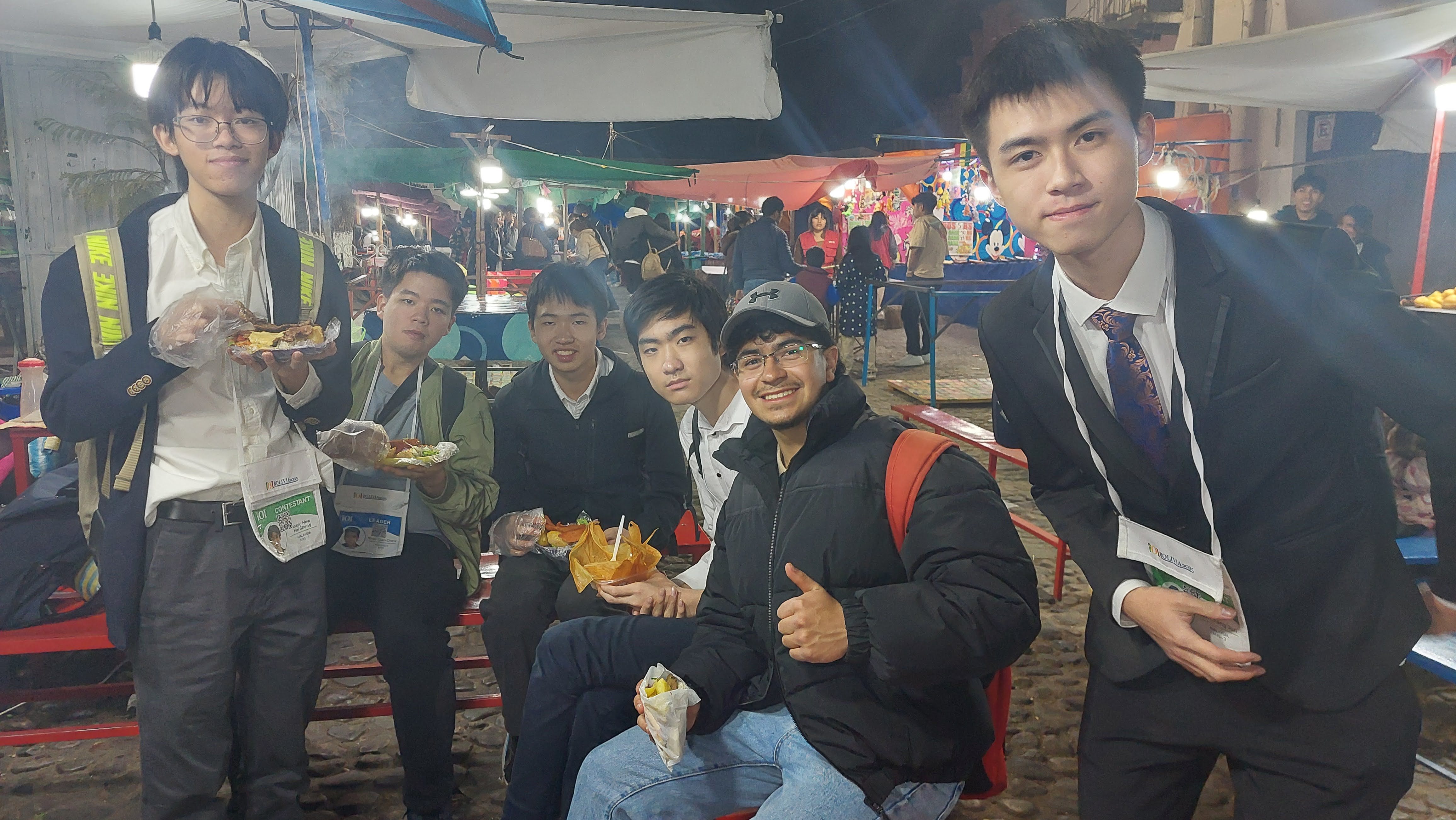 day-7-night-market
